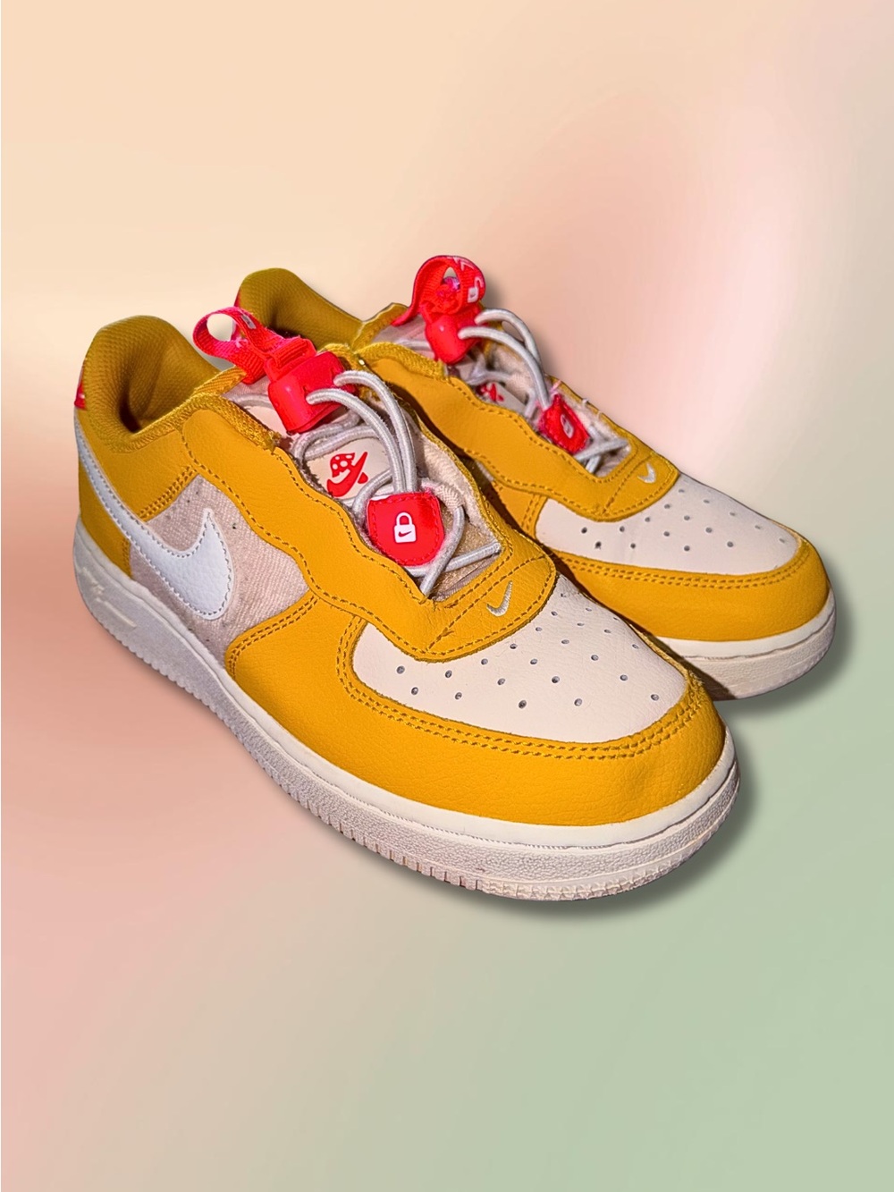 Nike Force 1 Toggle SE Mushroom Kids 3Y Yellow Ochre DQ0365-700